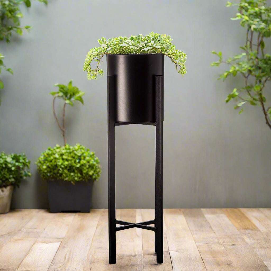 Joval Cross-Frame Planter
