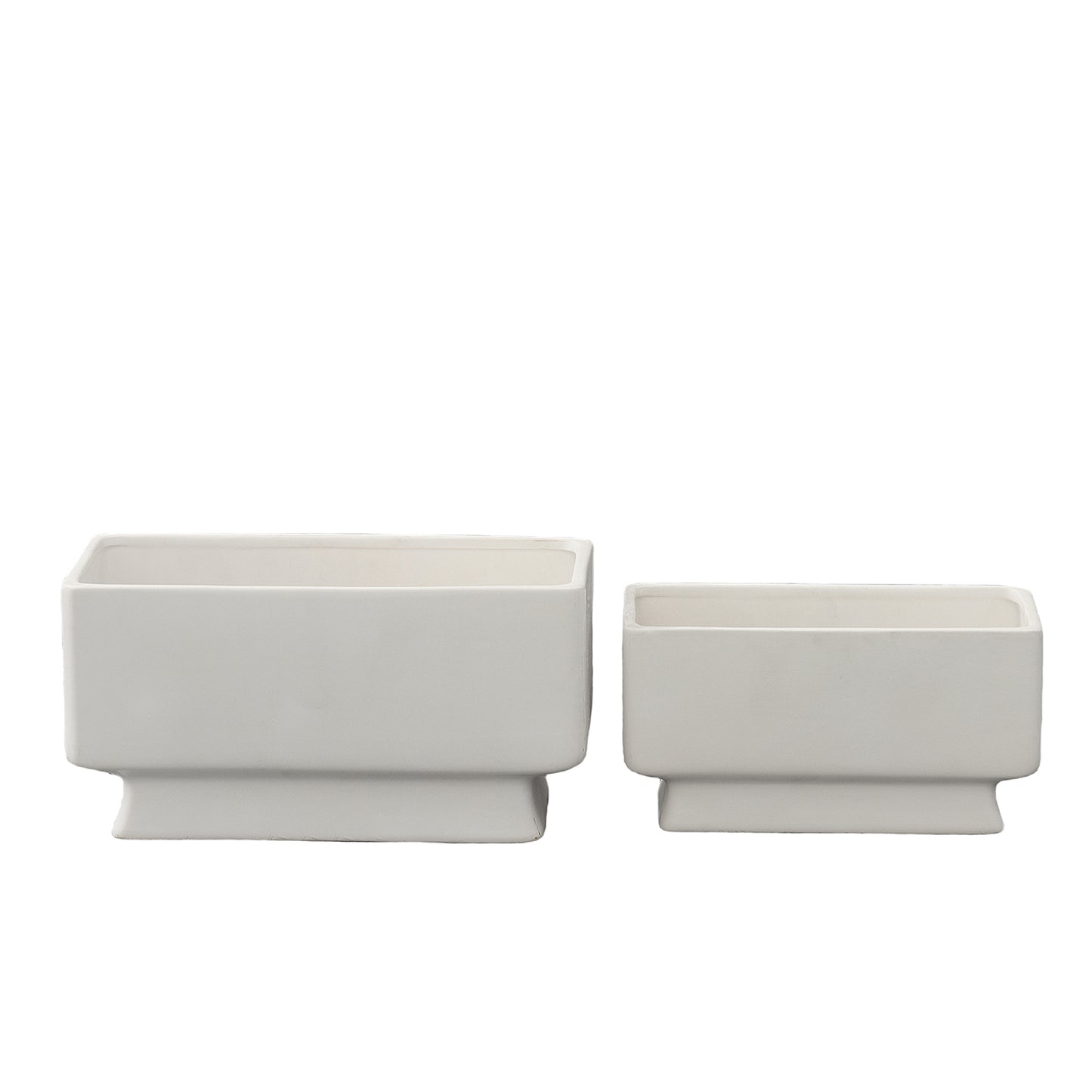 Two rectangular white planters of different sizes on a white background