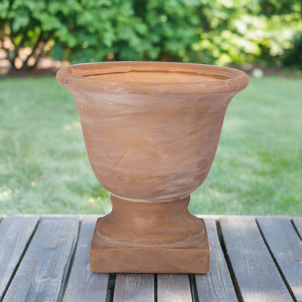 Talon Round Cement Pot