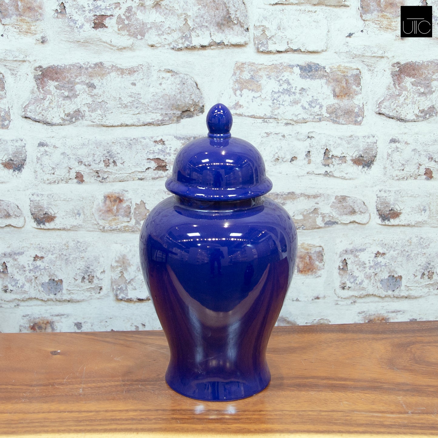 Darselle Glossy Temple Jar