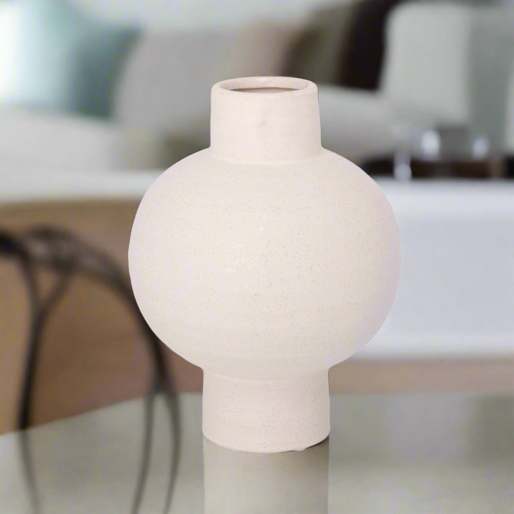 Zadie Ceramic Curved Vases