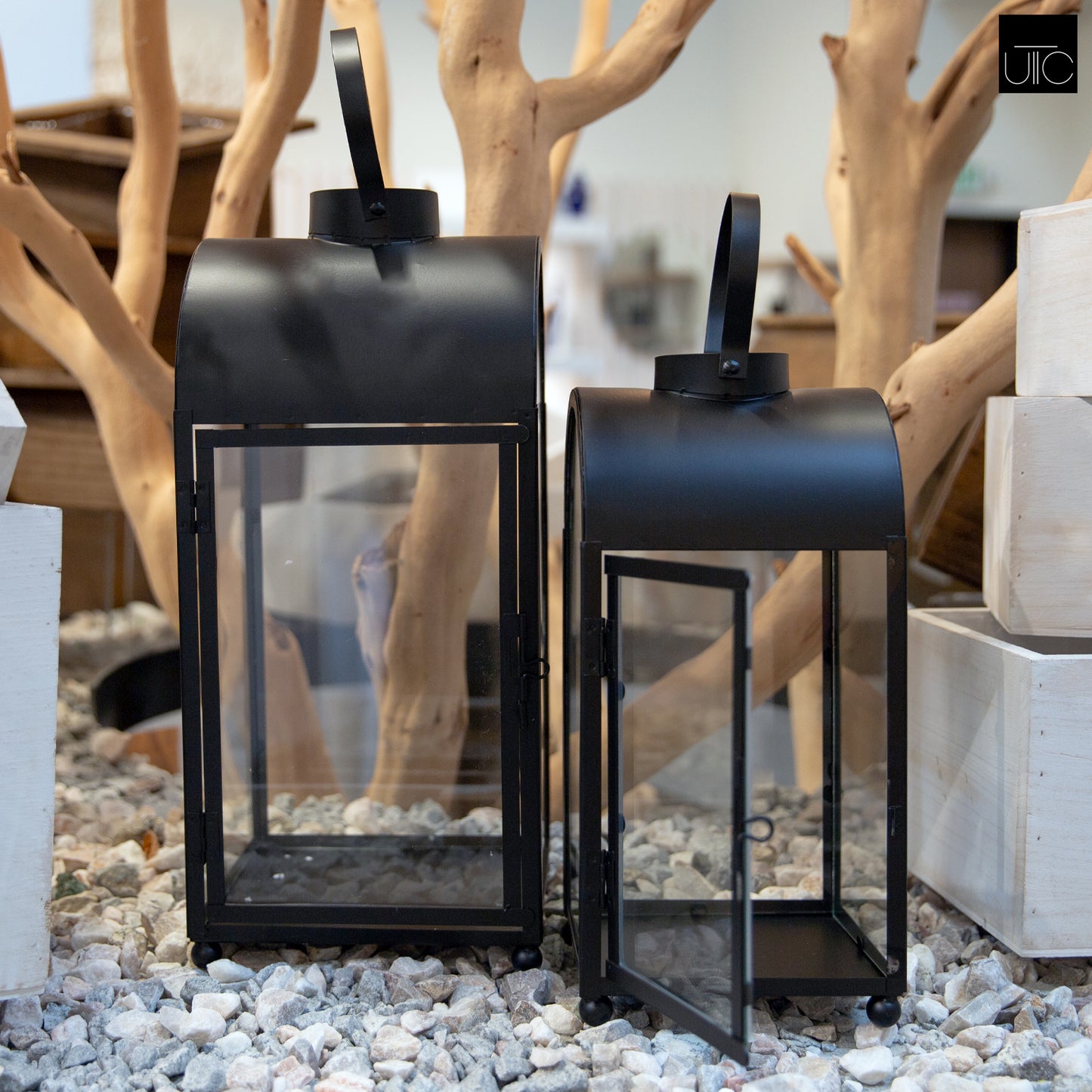 Brannor Metal Lantern Set