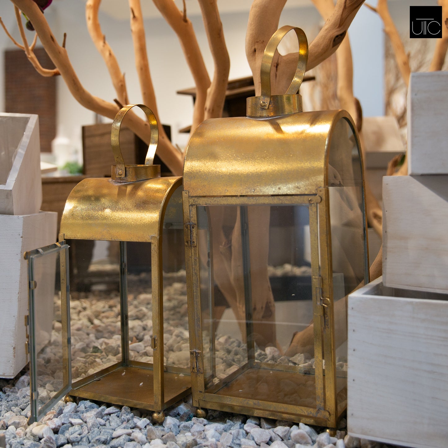 Brannor Metal Lantern Set