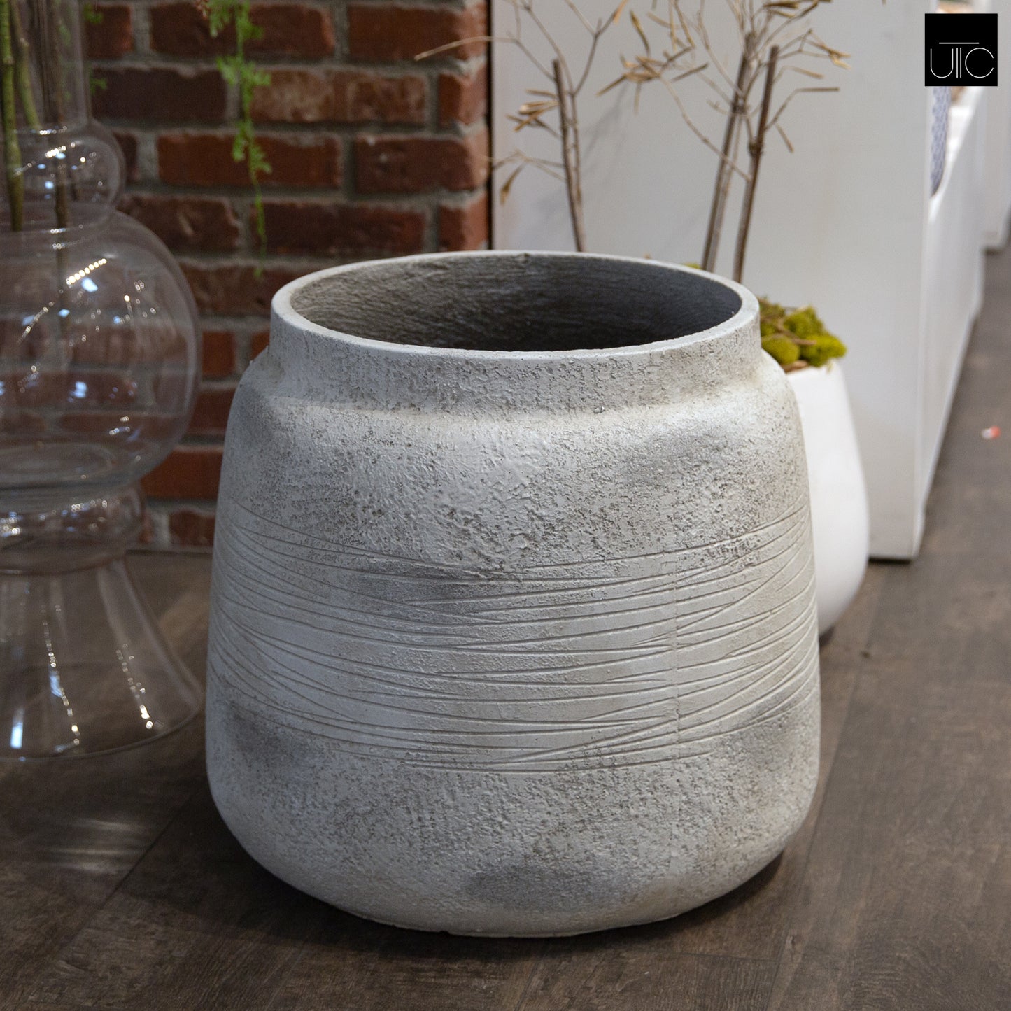 Polene Cement Flower Planter