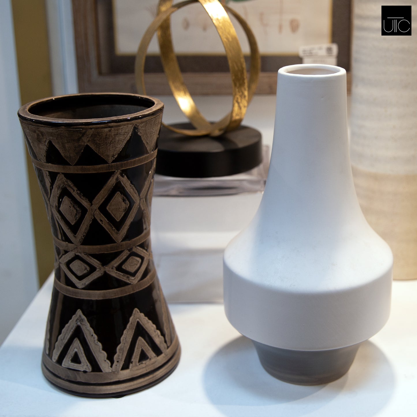 Ceramic Round Vase Matte Finish White-11.25"H