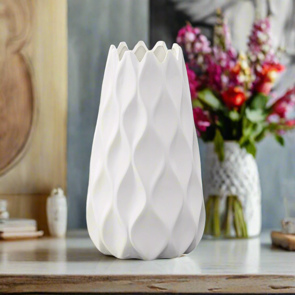 Valeen Spiked Diamond Design Ceramic Vase