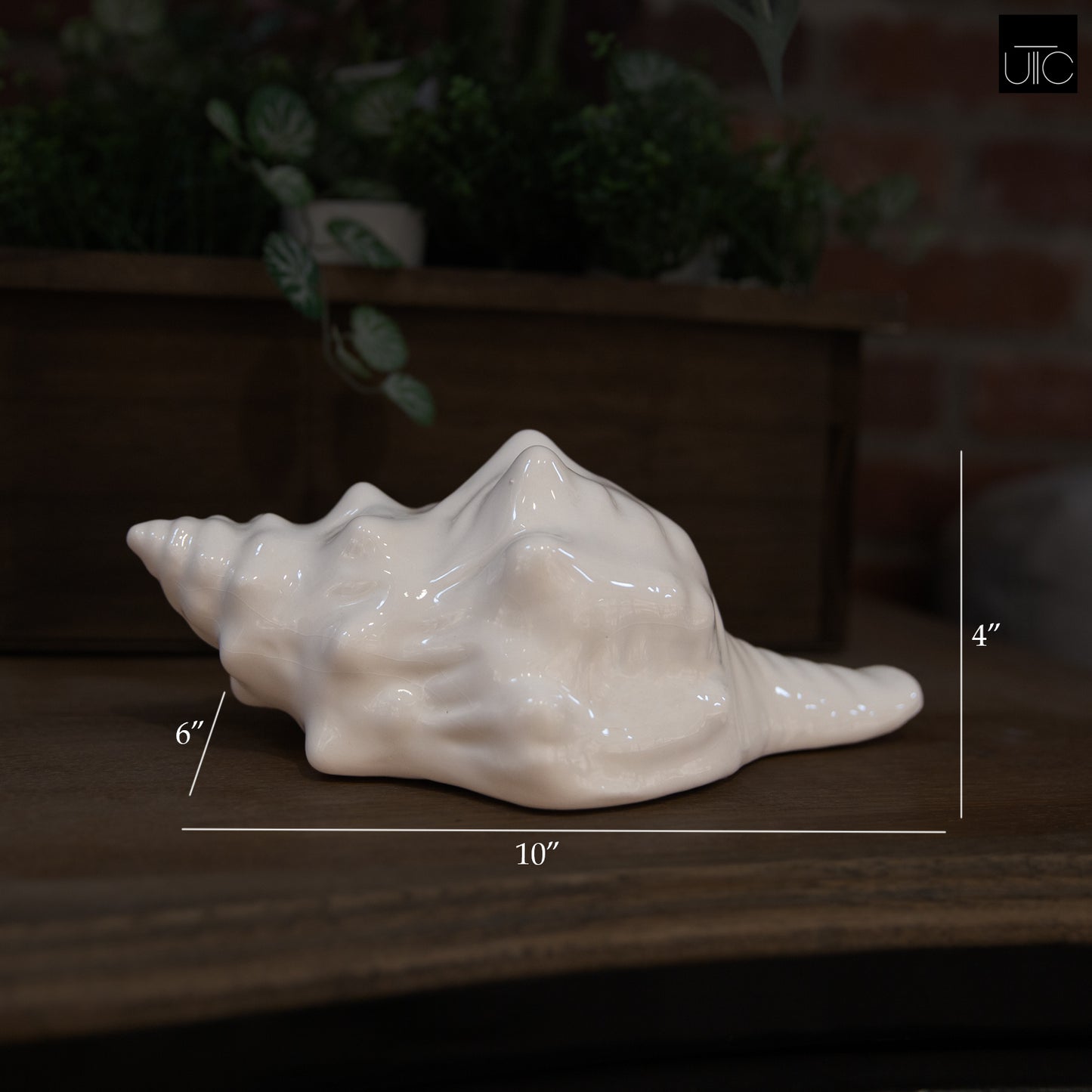 Ceramic Figurine Gloss Finish White 4"H