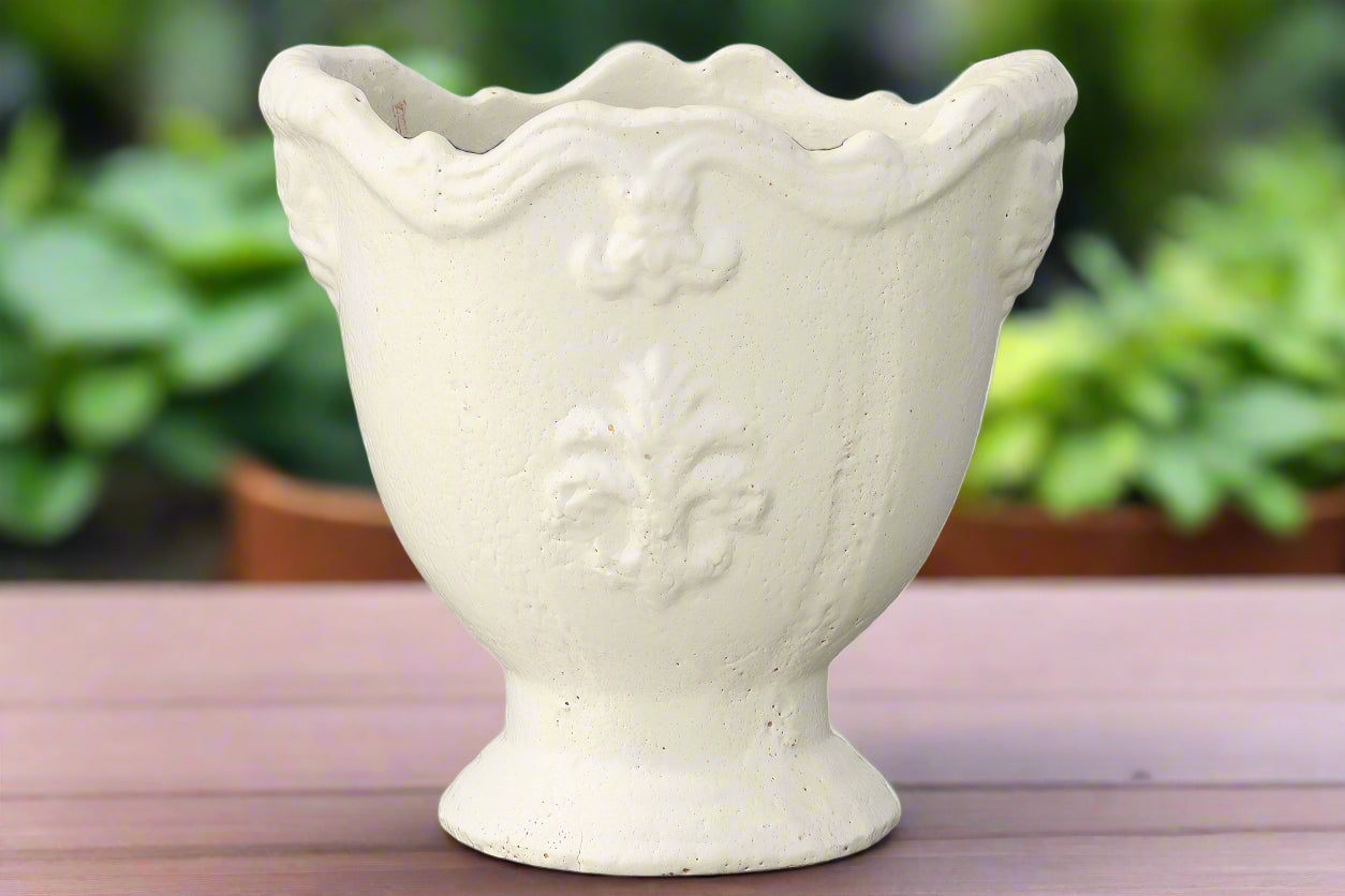 Auresta Glossy Terracotta Planter