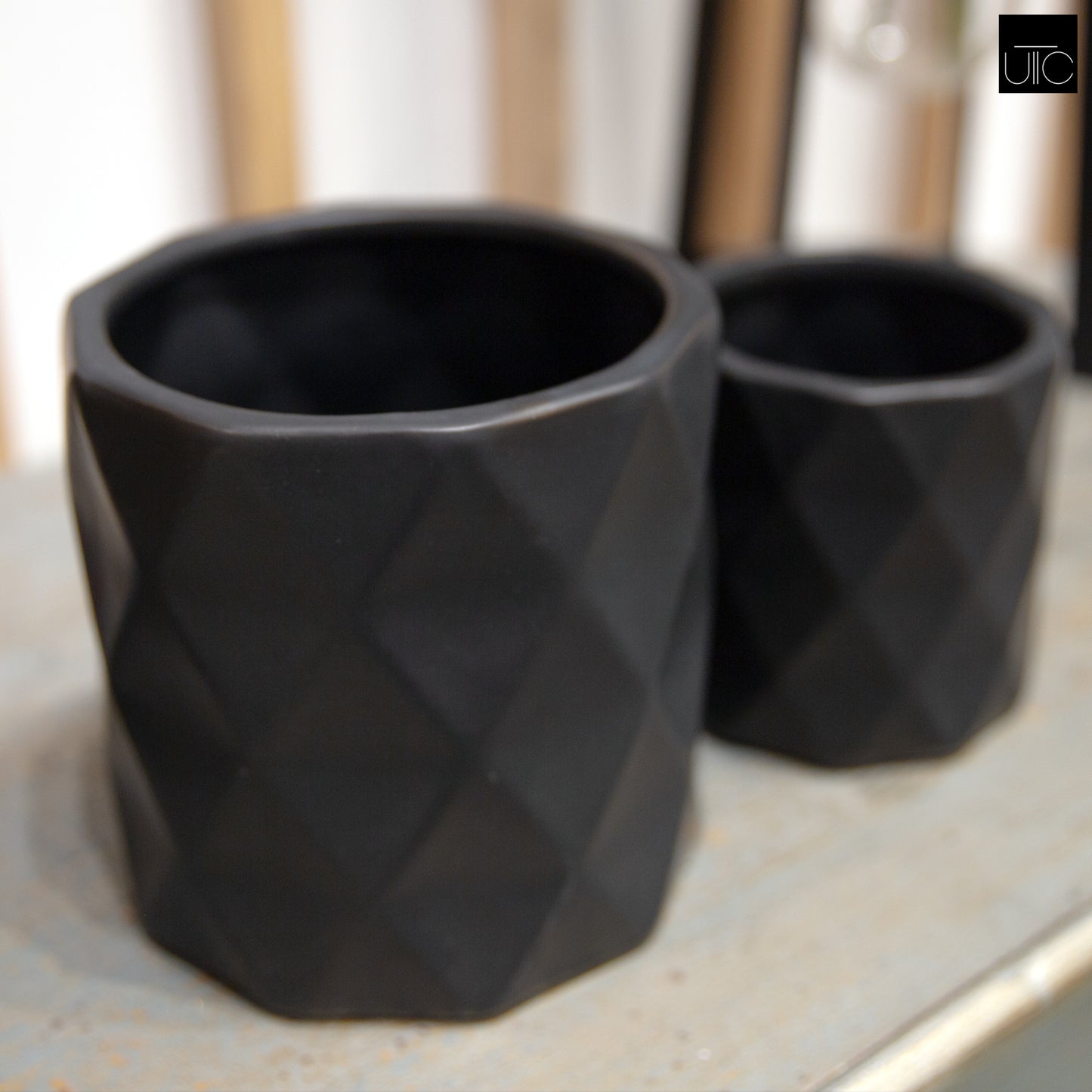 Ceramic Pot Matte Finish