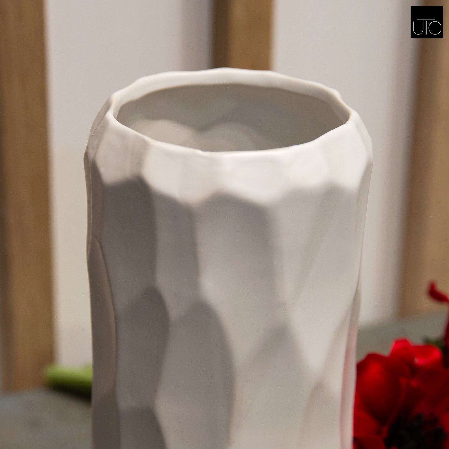 Ceramic Vase Matte Finish