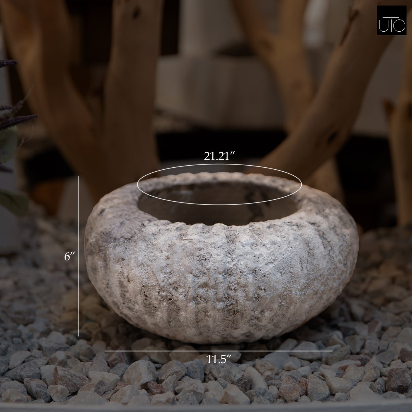 Rhastin Fiberglass Bowl Planter