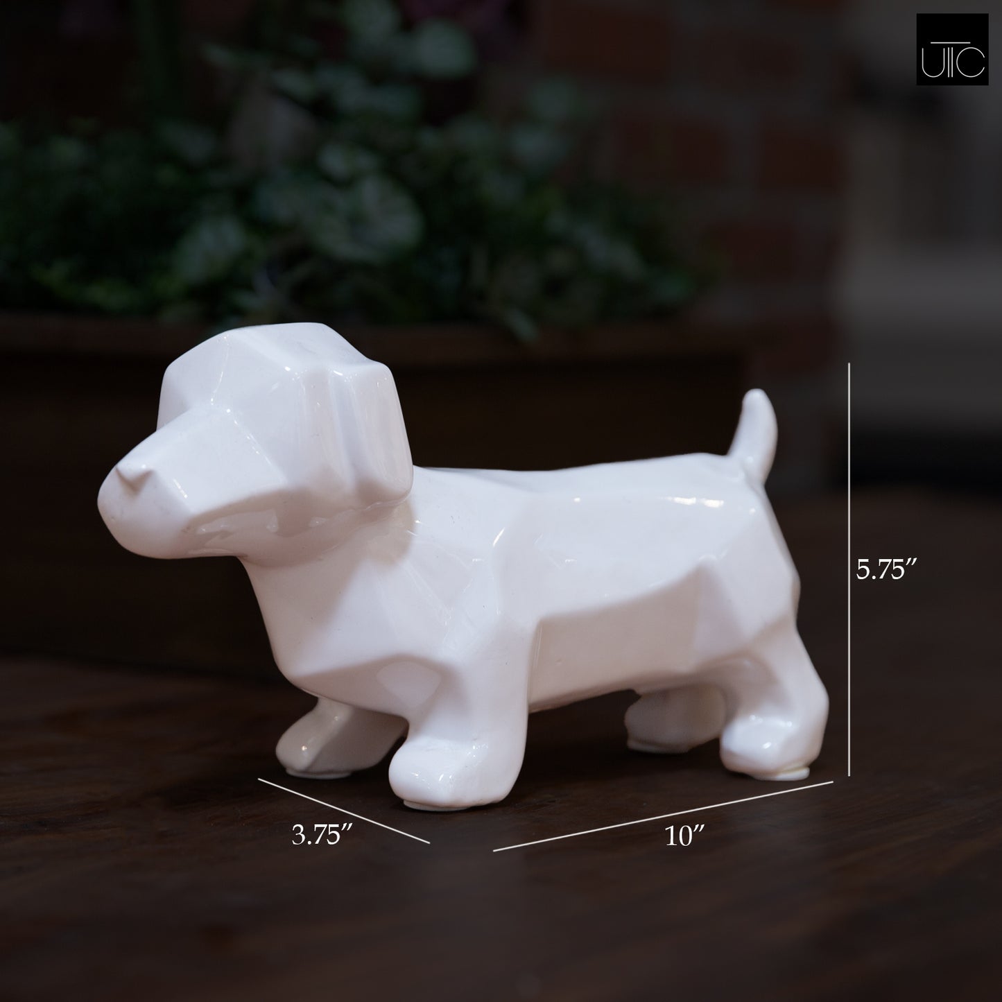 Jengo Gloss White Dachshund Figurine