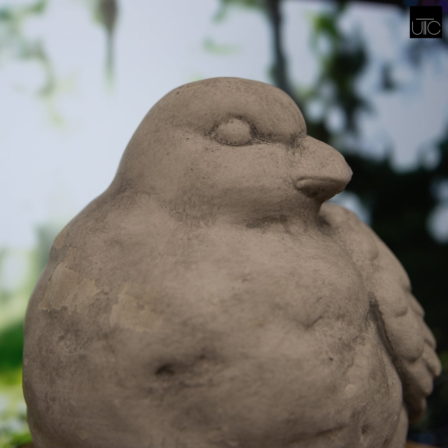 Lorne Cement Sitting Bird Figurine