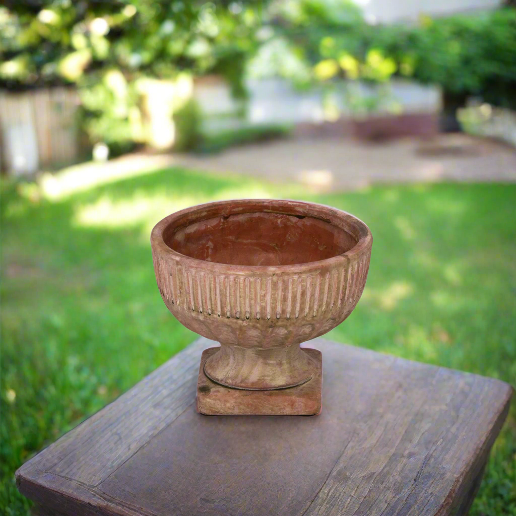 Mavara Decorative Pot