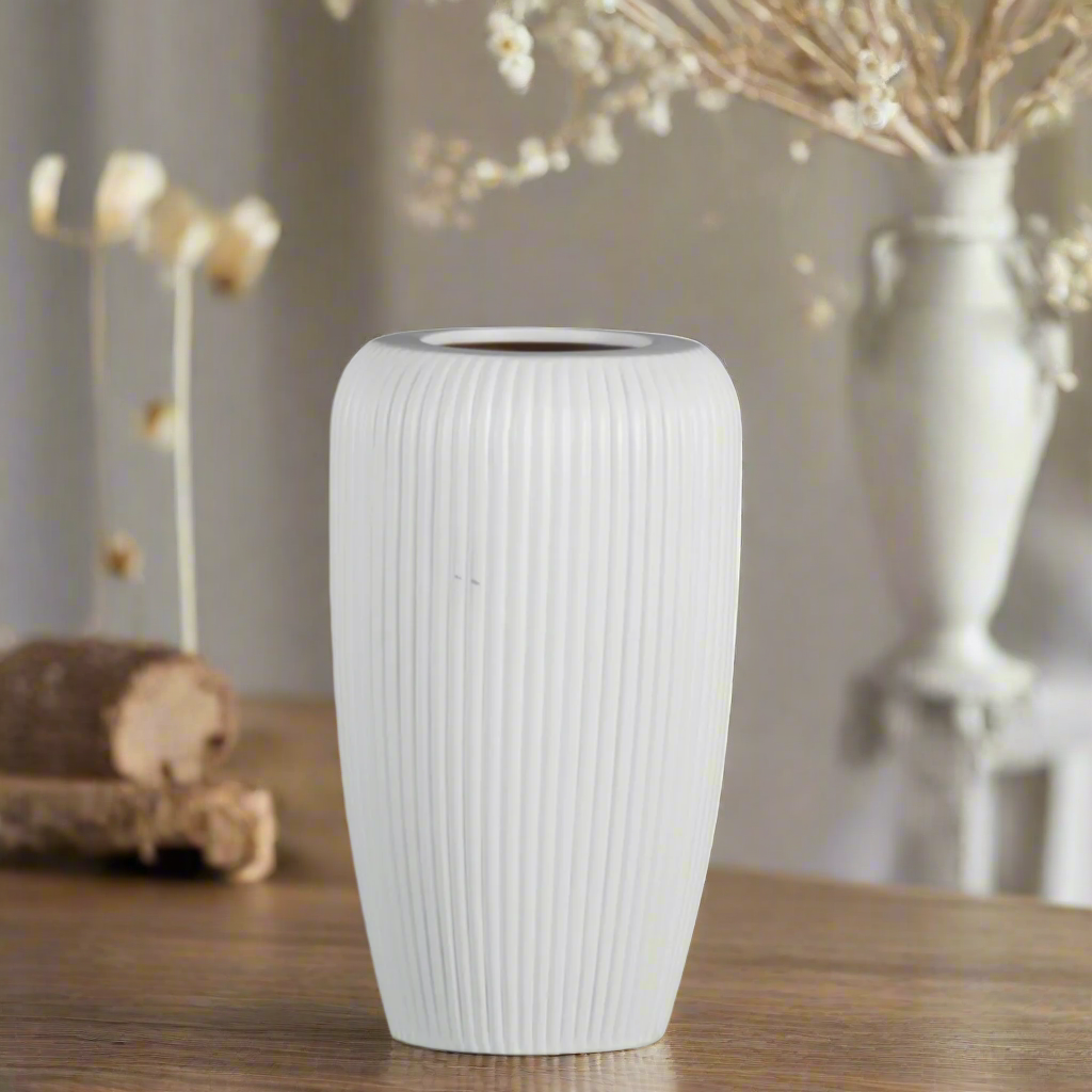 Caldre Vertical Combed Ceramic Vase