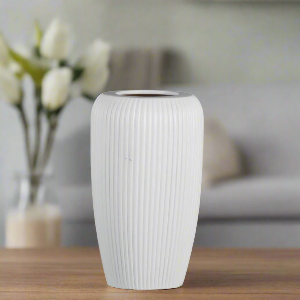 Caldre Vertical Combed Ceramic Vase