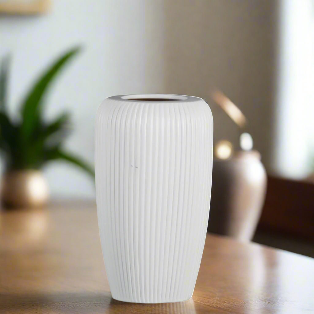 Caldre Vertical Combed Ceramic Vase