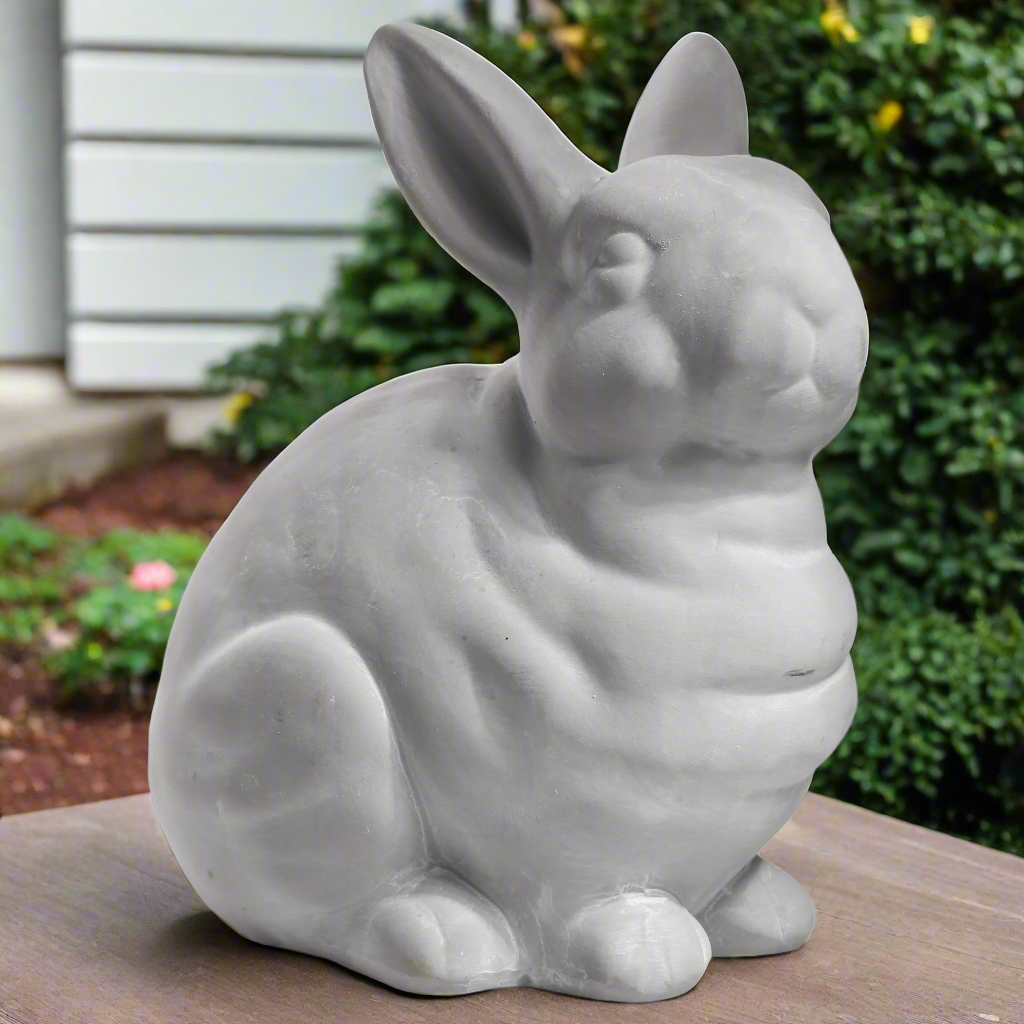 Neve Terracotta Kneeling Rabbit Figurine
