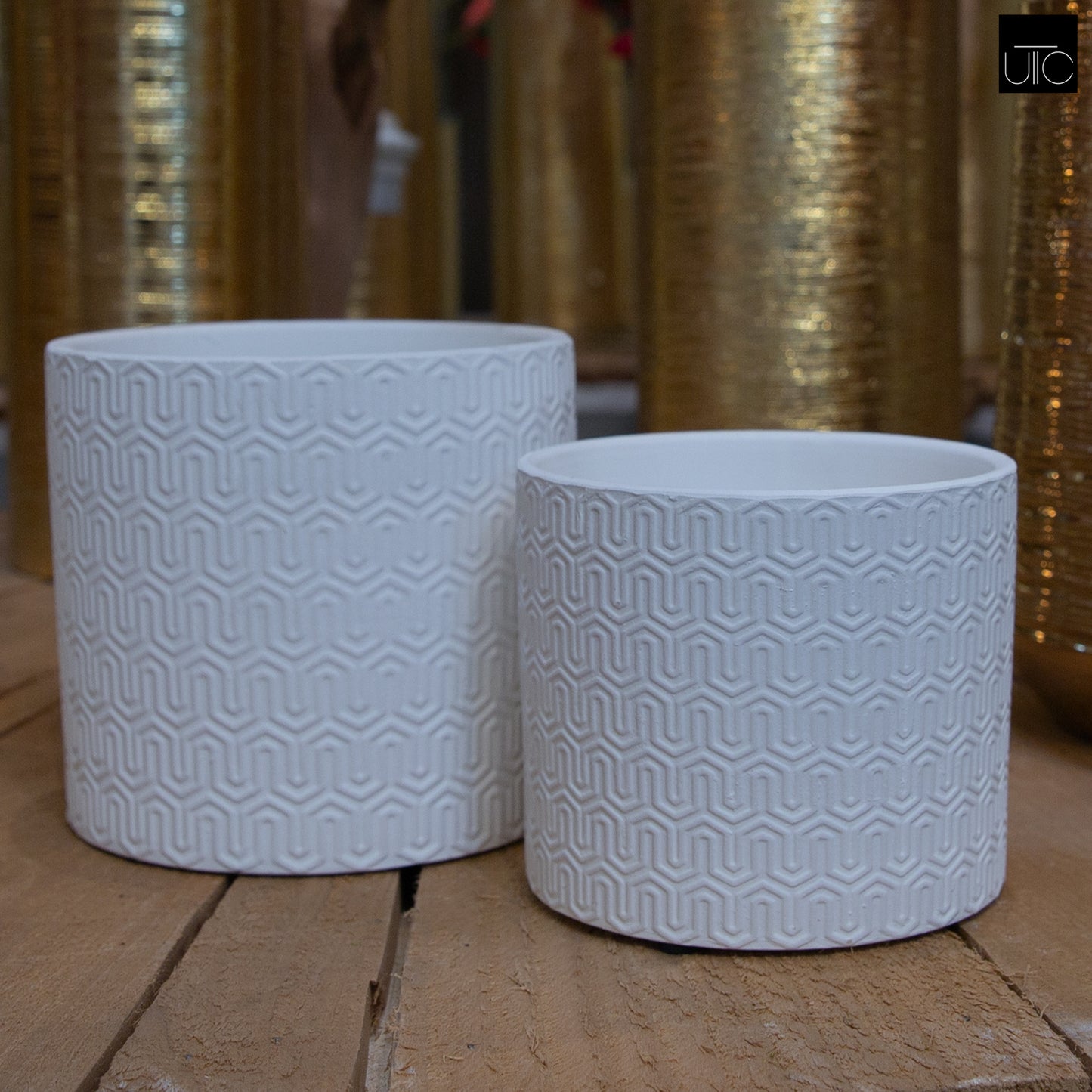 Ceramic Pot Matte Finish White-5"H -87
