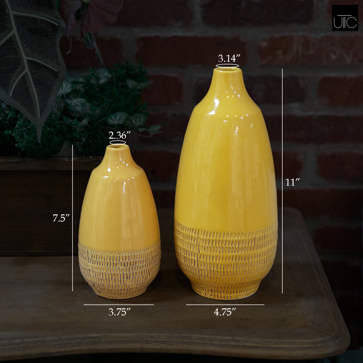 Kaelen Glossy Ceramic Vase