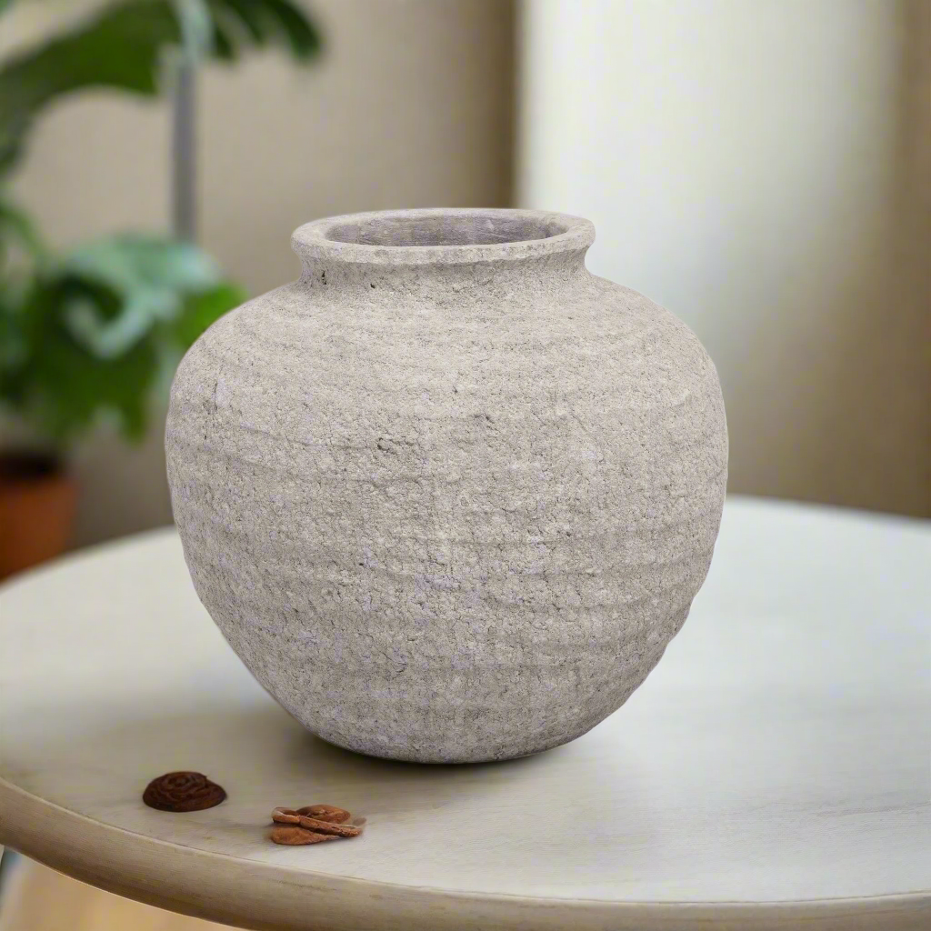 Ravien White Terracotta Pots
