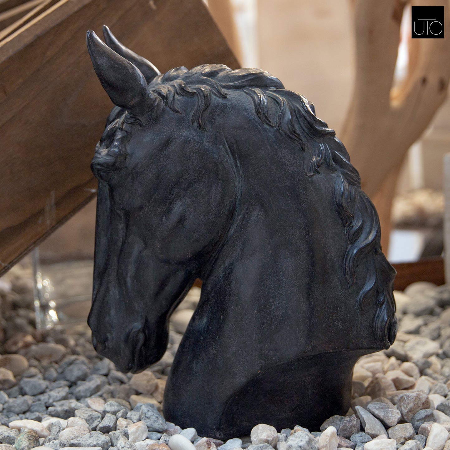 Draxen Polyresin Horse Head Figurine