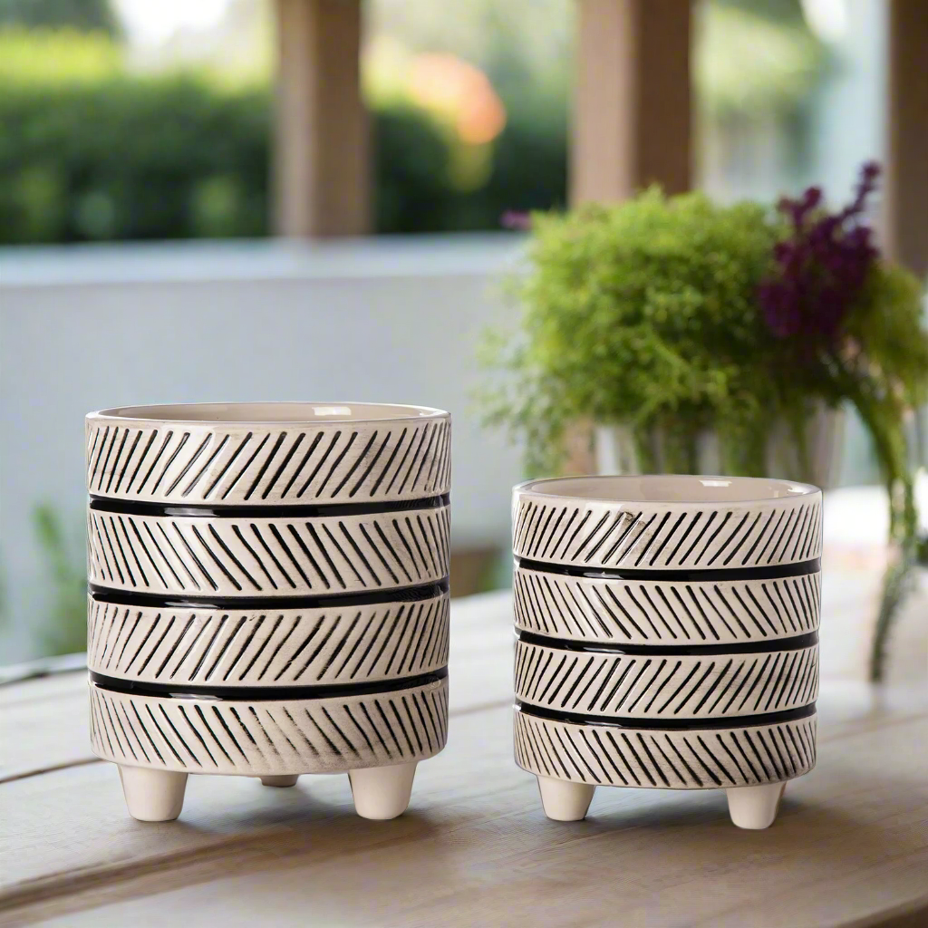 Javira Diagonal Banded Tripod Planter Set (Set of 2)