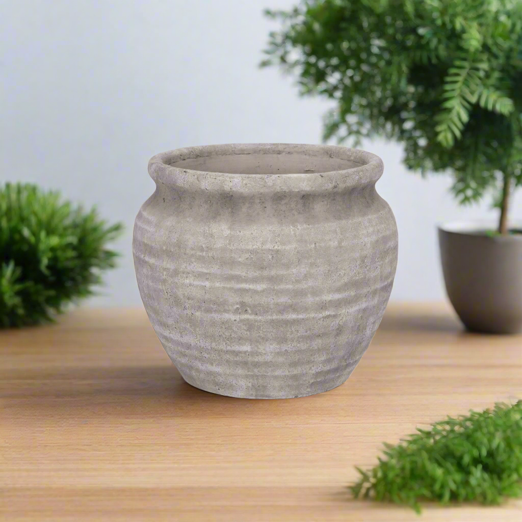 Della Cement Pot