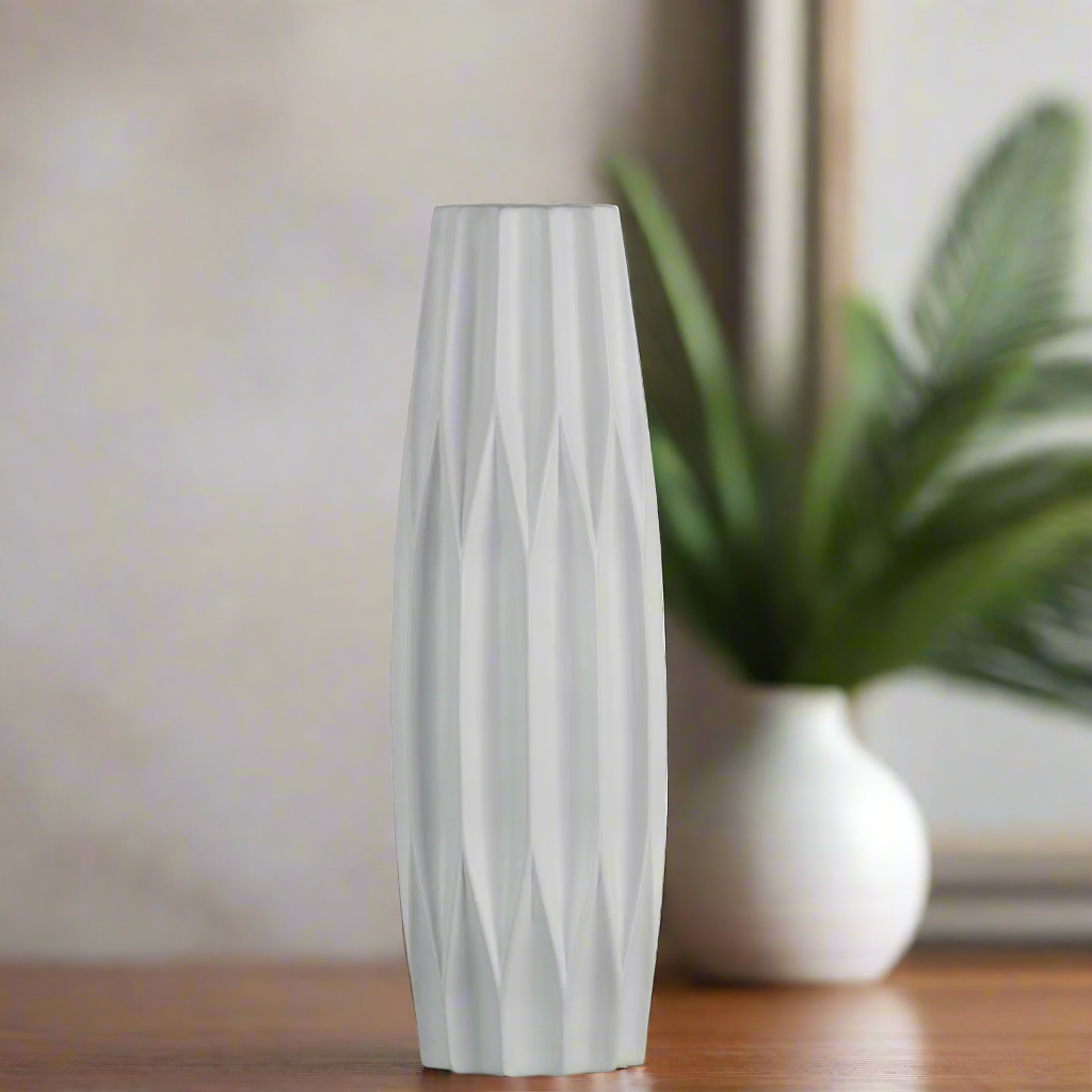 Nadia Ceramic Diamond Vase