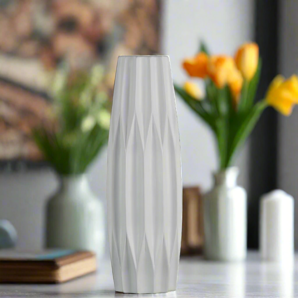 Nadia Ceramic Diamond Vase