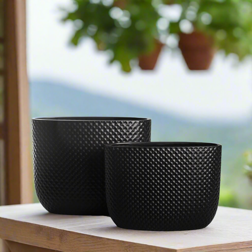 Deyara Embossed Diamond Oval Planter Set (Set of 2)