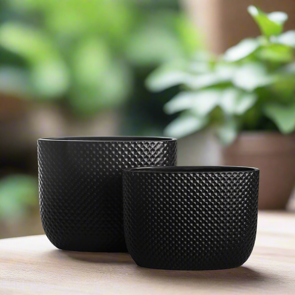 Deyara Embossed Diamond Oval Planter Set (Set of 2)
