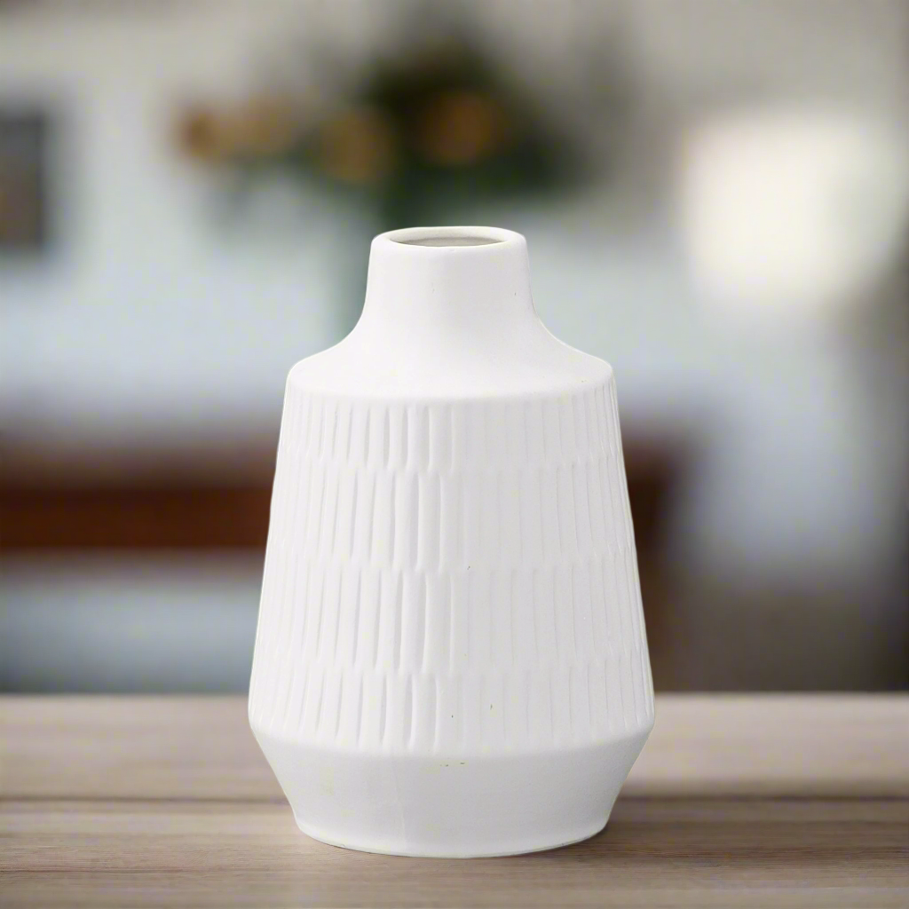 Xandra Ceramic Round Short Neck Vase