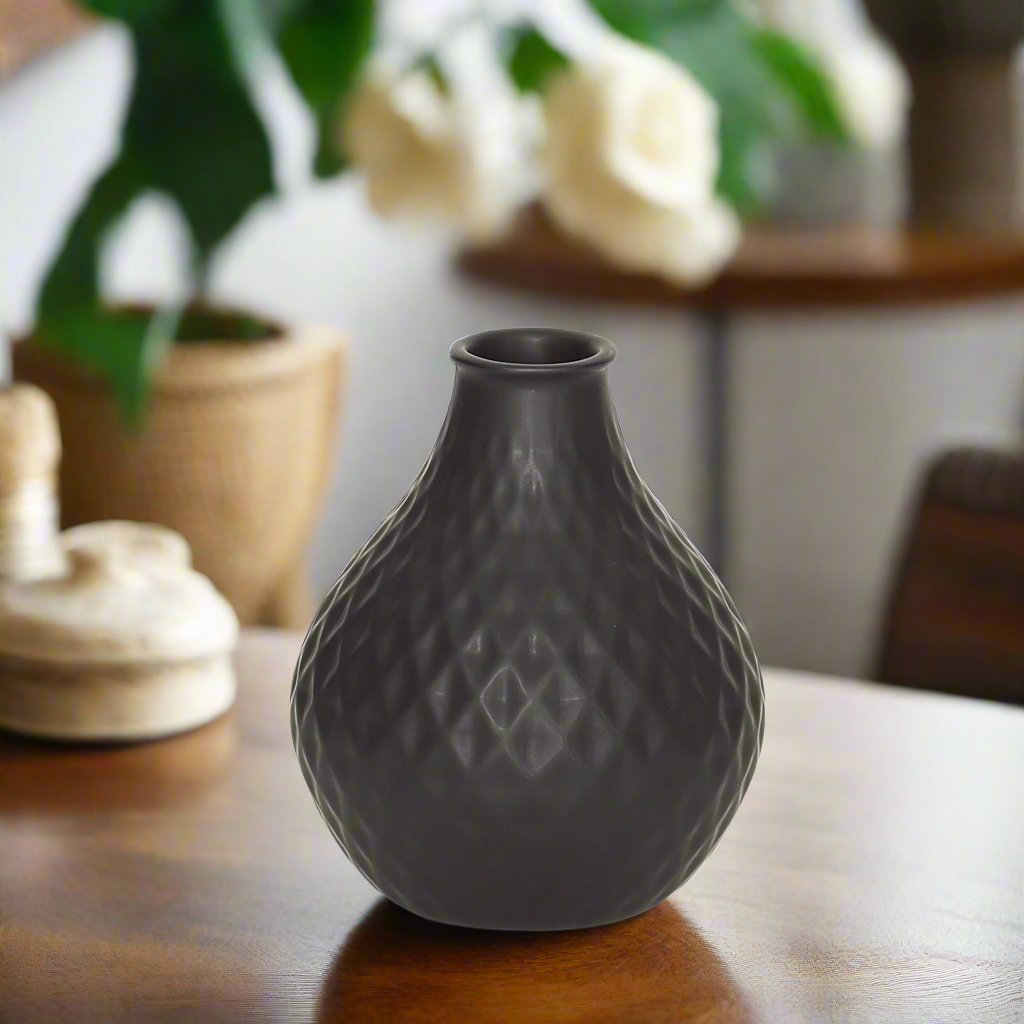 Avelis Bellied Ceramic Vase
