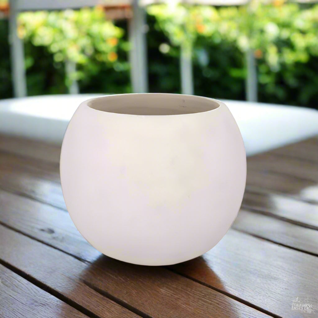 Tamara Terracotta Round Pot