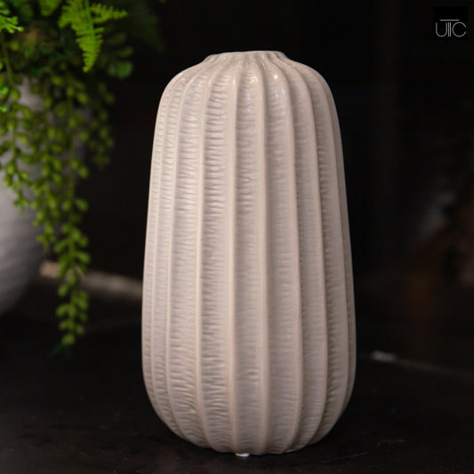 Tahlia Vector Pattern Ceramic Vase