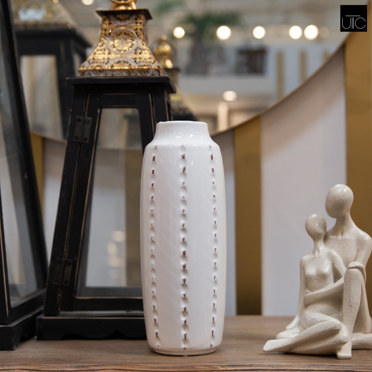 Ceramic Round Vase Gloss Finish White
