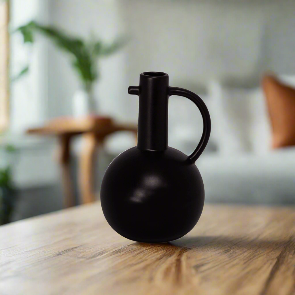 Llana Ceramic Vase