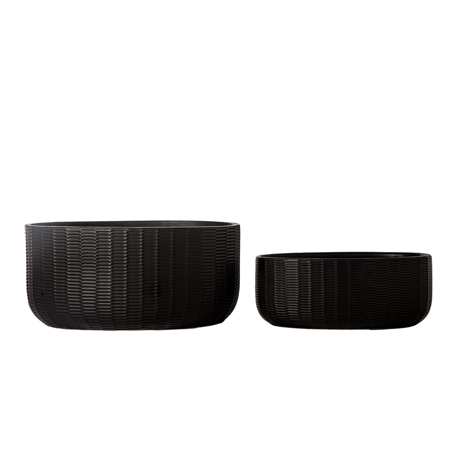 Two black woven planters of different sizes on a white background