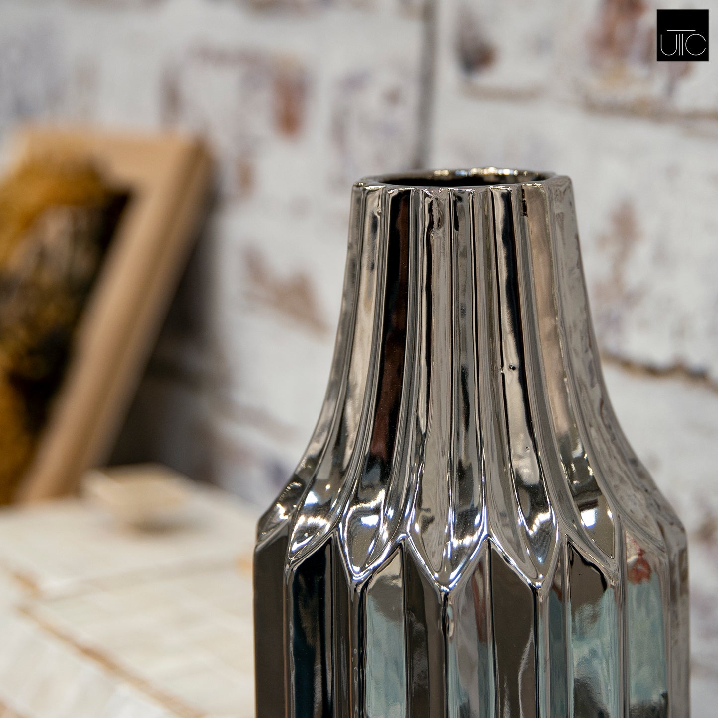 Valea Round Chrome Finish Ceramic Vase