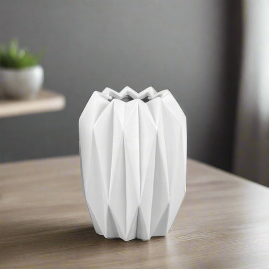 Feryn Ribbed Ceramic Vase