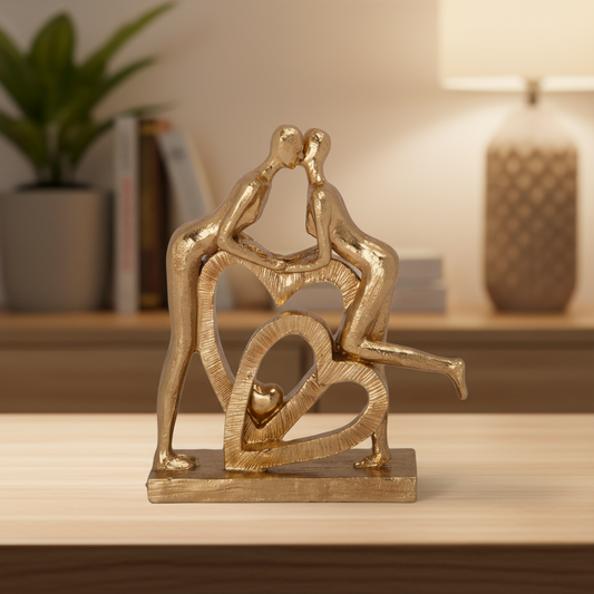 Aubree Resin Lovers Figure