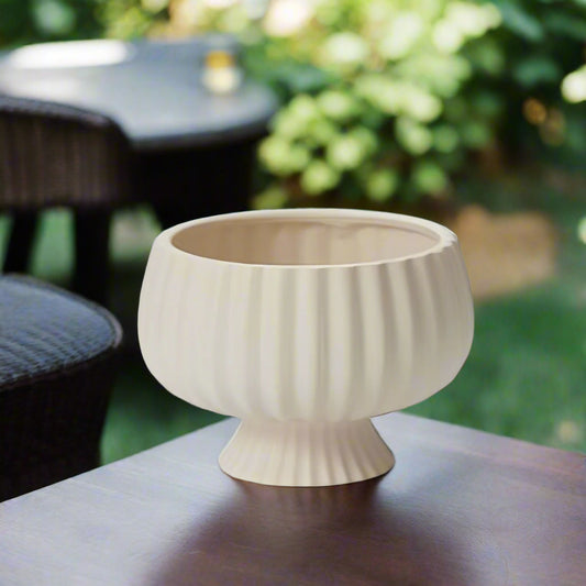 Pavin Off-White Matte Compote Planters