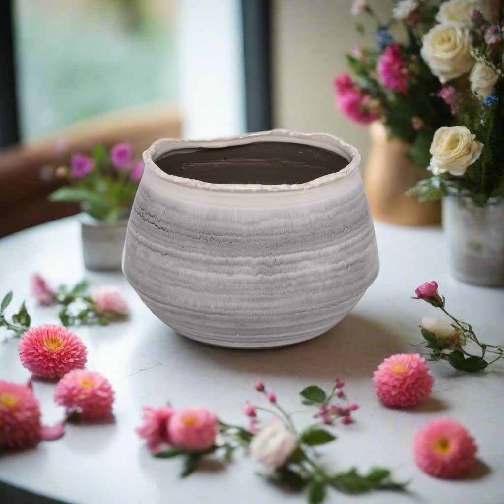 Darla Ceramic Pot