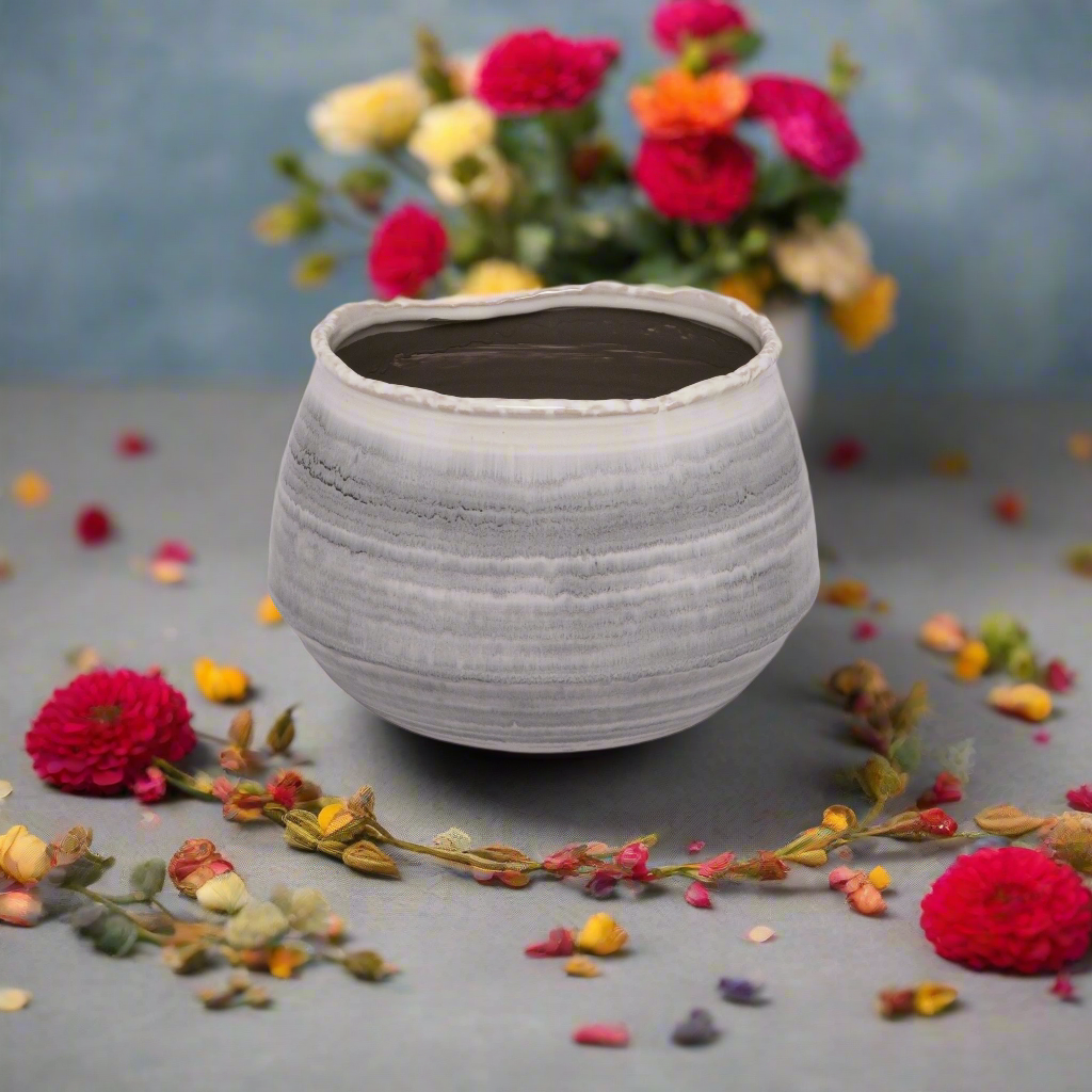 Darla Ceramic Pot