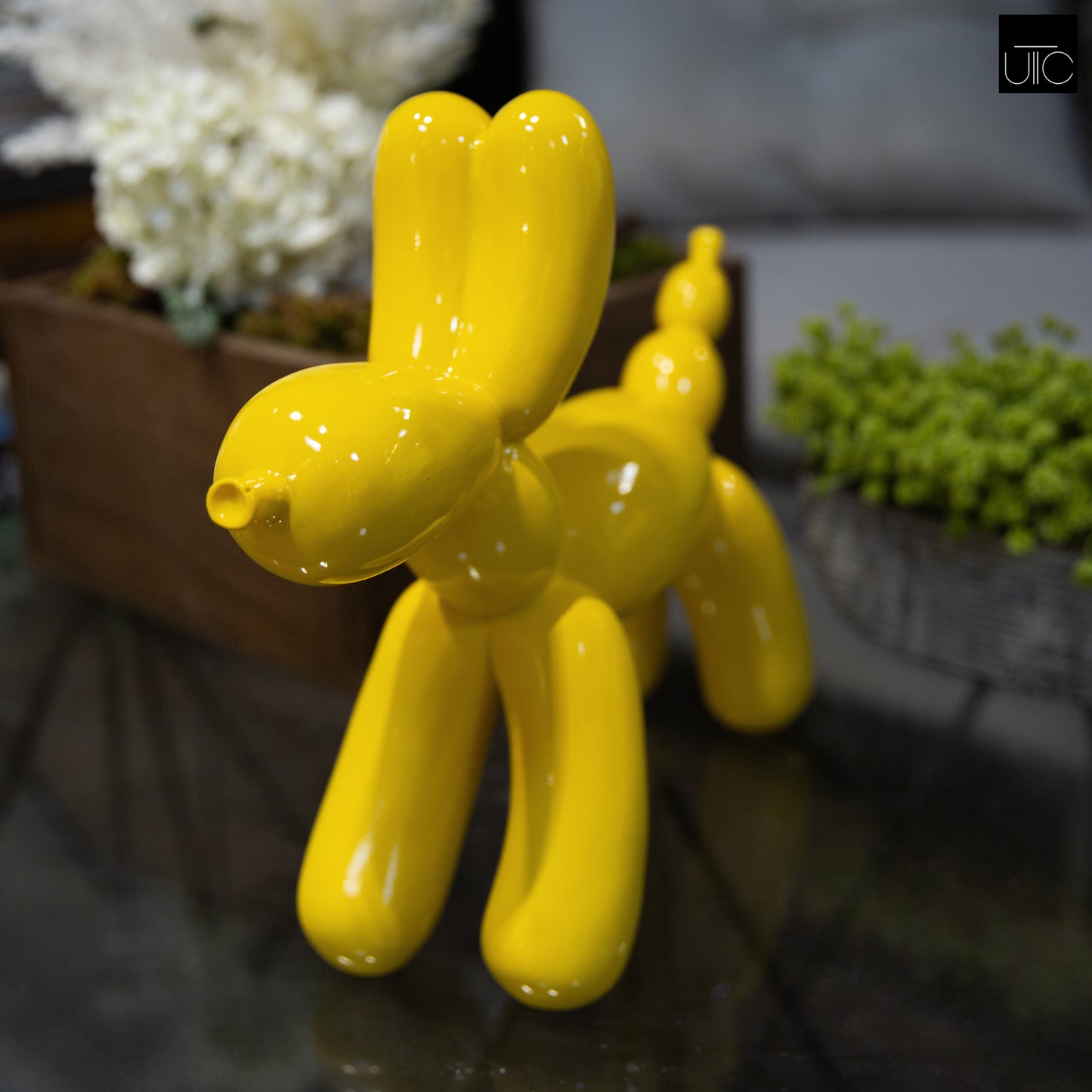 Orrick Resin Dog Decor