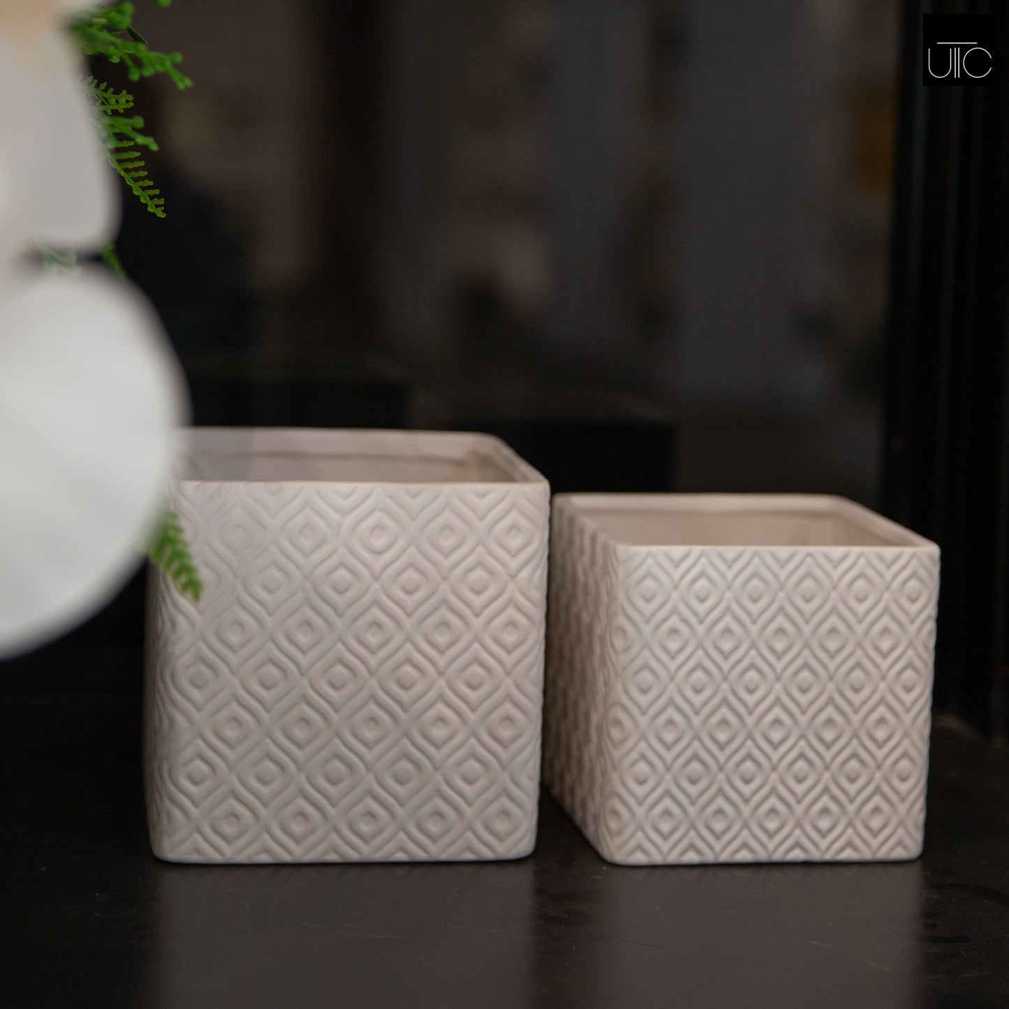 Ceramic Pot Matte Finish White-5.25"H -80
