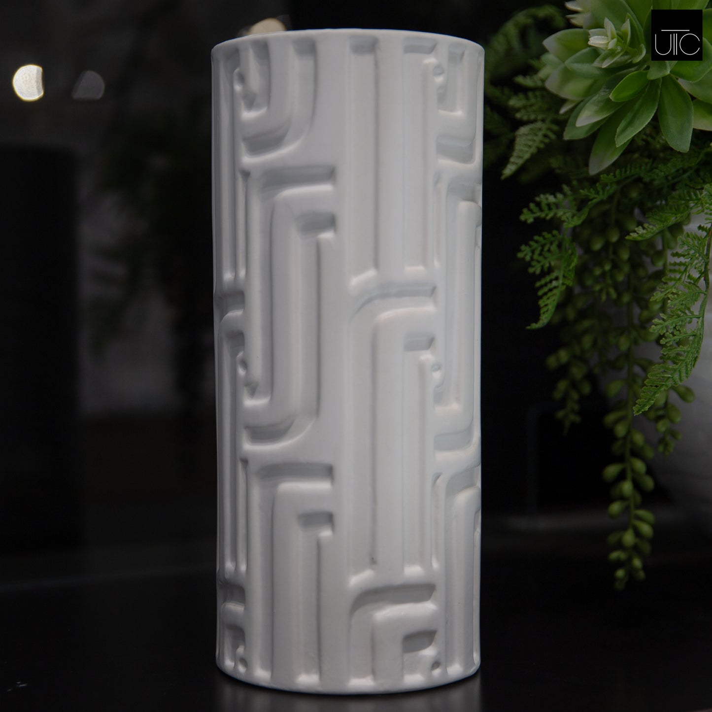 Ceramic Round Vase Matte Finish White-11.25"H -227