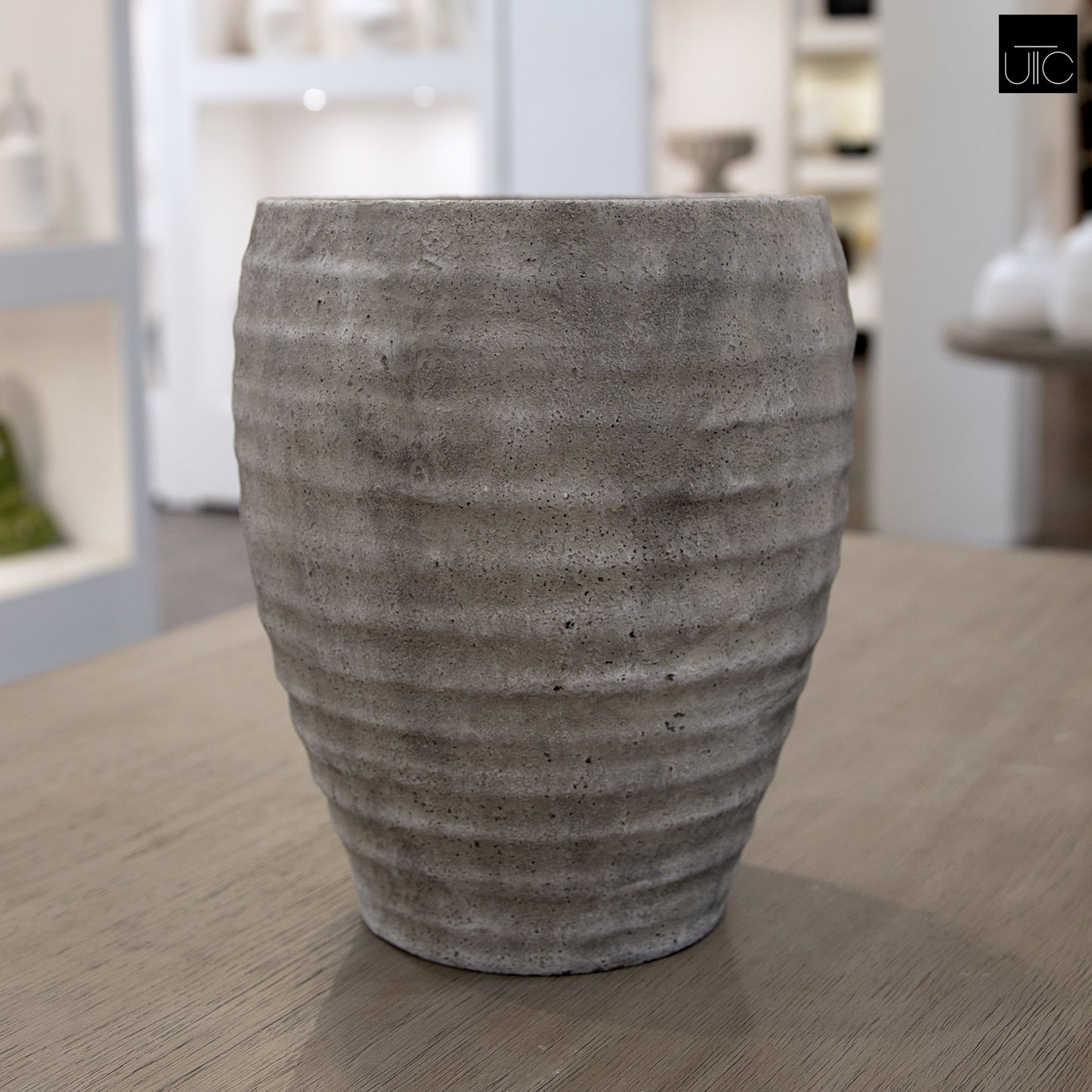 Zane Ribbed Cement Planter