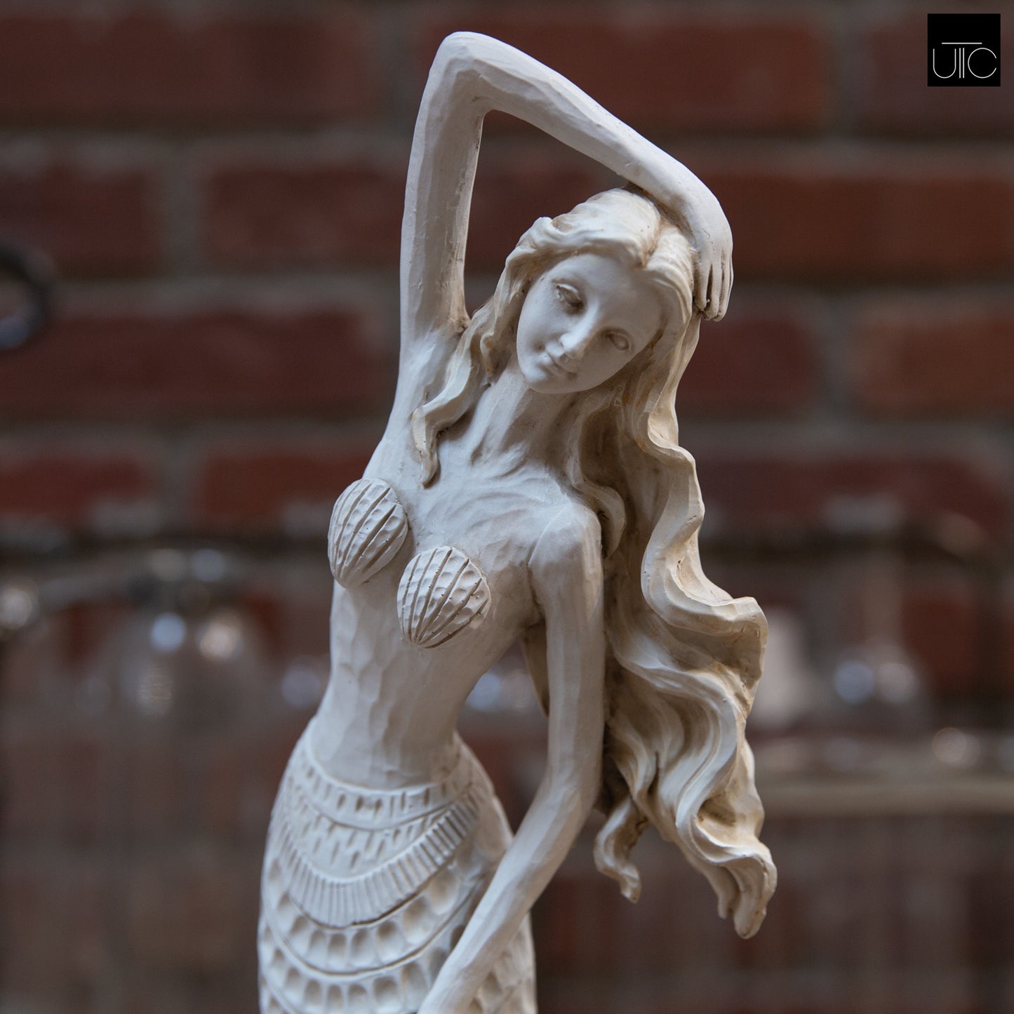 Thalurea Resin Mermaid Figurine in White